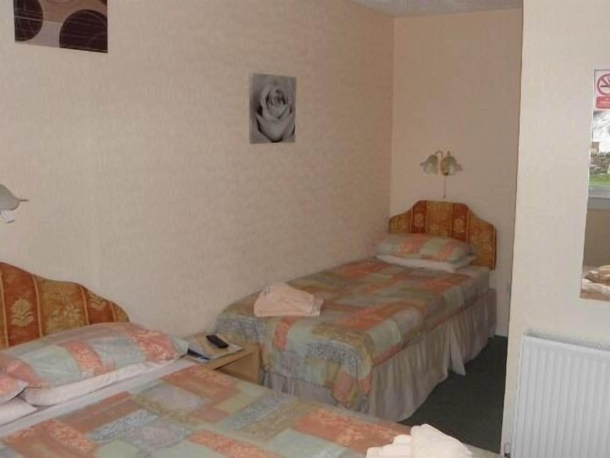 Morefield Motel Ullapool Extérieur photo