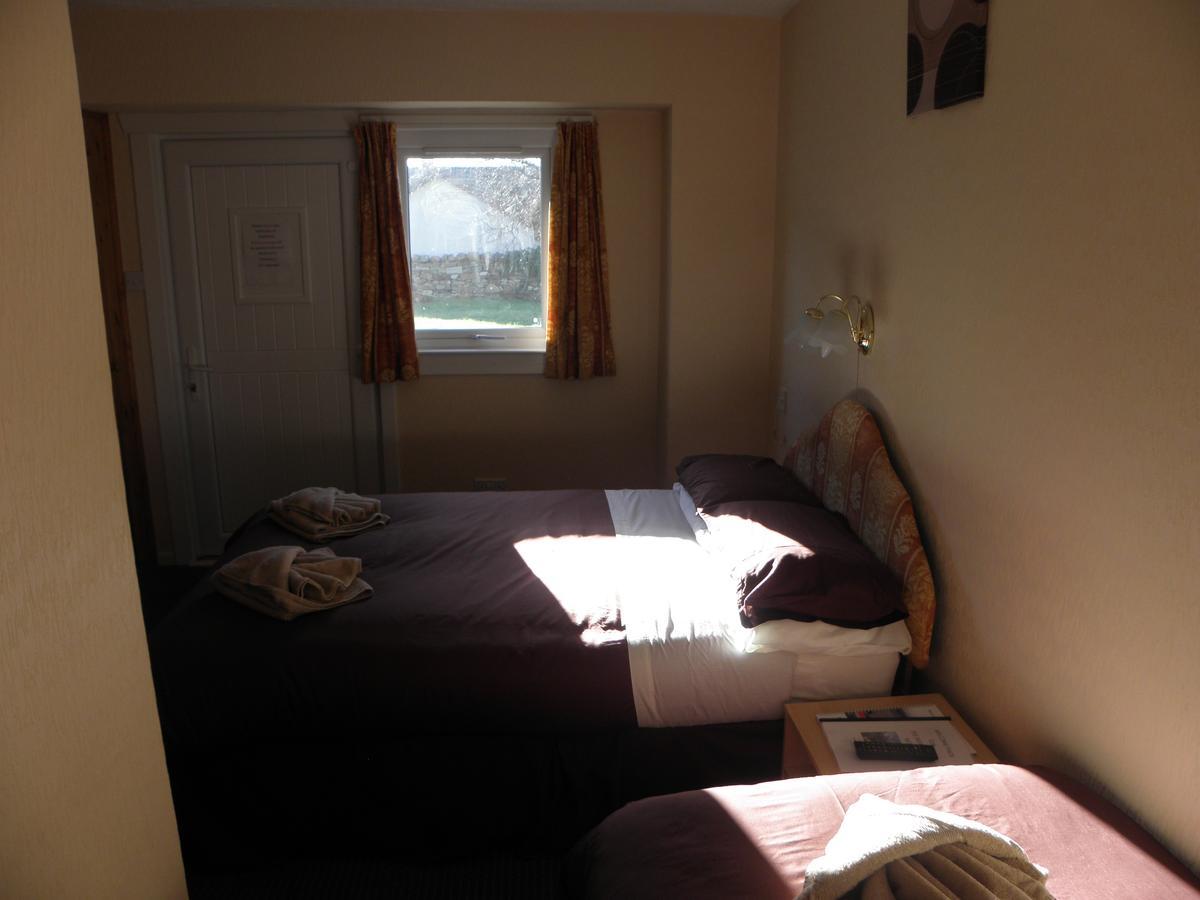 Morefield Motel Ullapool Extérieur photo