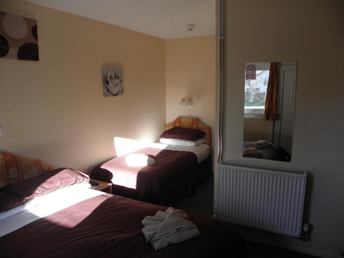 Morefield Motel Ullapool Extérieur photo